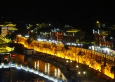 凤凰古城墙夜景图片
