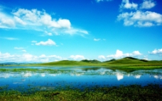 蓝天白云草地达里诺尔湖图片
