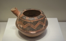 古代彩陶图片