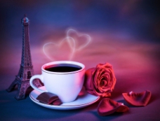 咖啡杯玫瑰花与咖啡