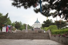 乌兰浩特成吉思汗庙全景图片