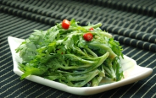 健康饮食生拌茼蒿蔬菜图片